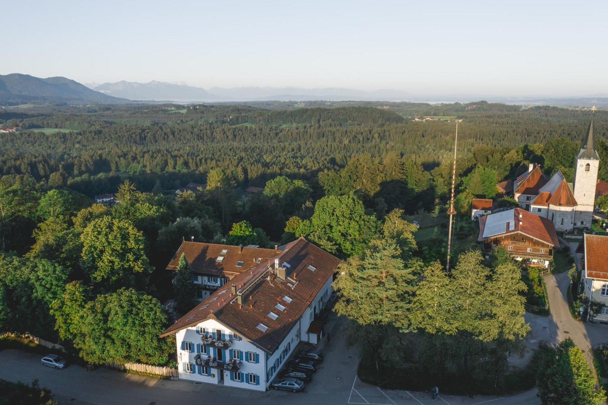 Bio-Landhotel Moarwirt Dietramszell Exterior foto